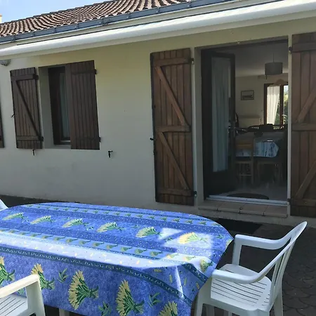 Holiday home La Philatelle Prefailles