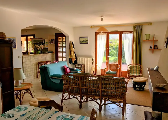 La Philatelle Hébergement de vacances *