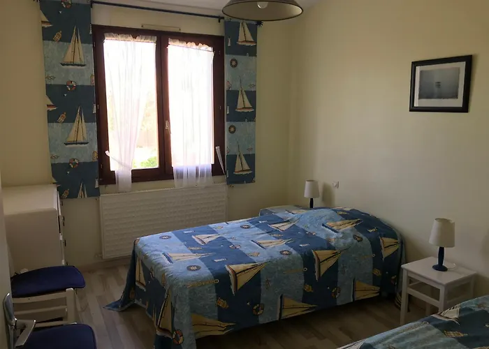 La Philatelle Hébergement de vacances *